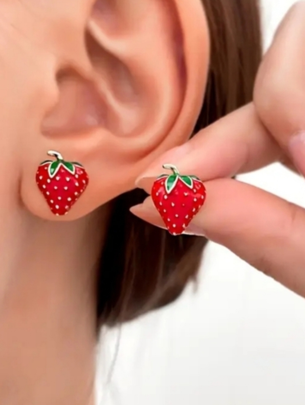 Chic Strawberry Stud Earrings Red Fruit Summer Jewelry NWT